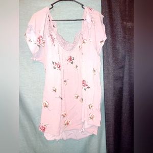 Torrid Lace trimmed top